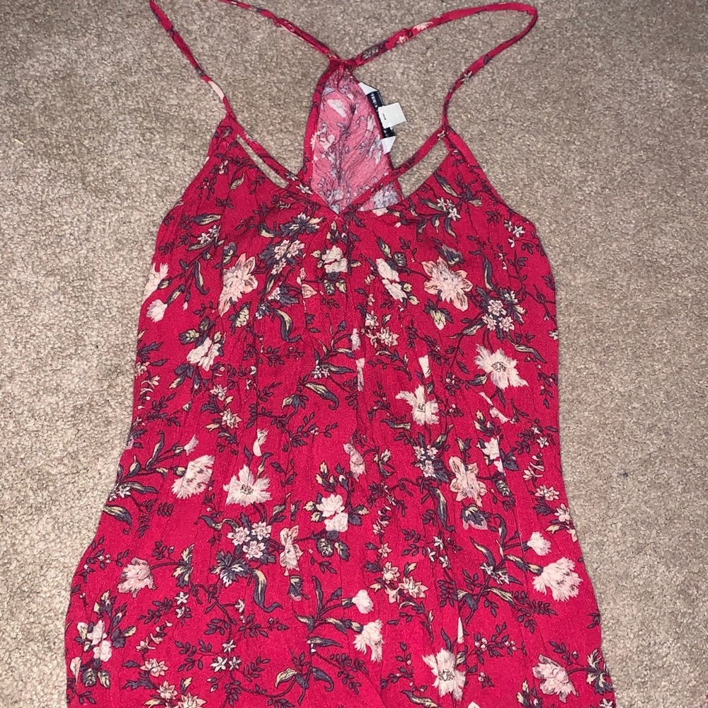 American Eagle pink flowered tank top